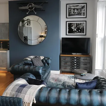 Sapphire Seas Whitby